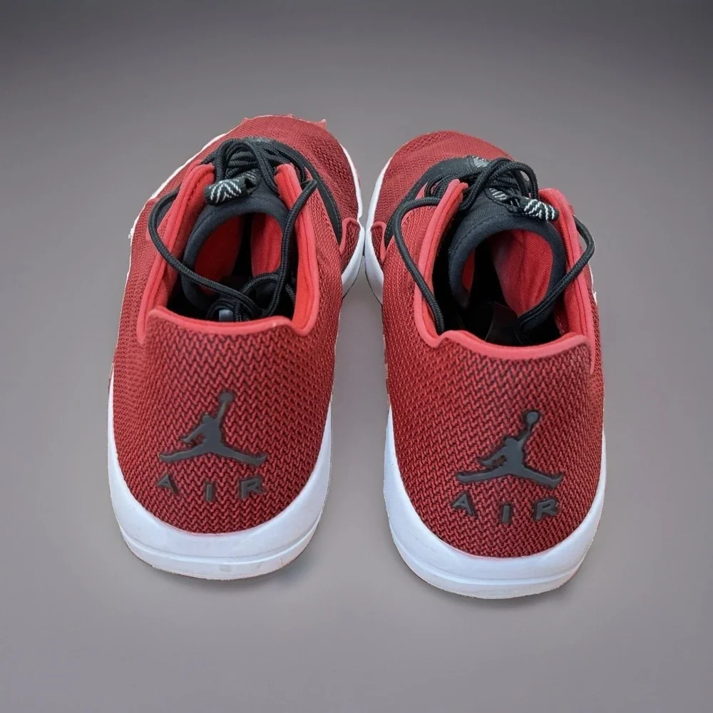 Nike Air Jordan Eclipse University Red White Black Shoes Men’s Size 12